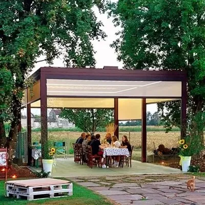 অ্যালুমিনিয়াম ফ্রেমযুক্ত গাজেবো