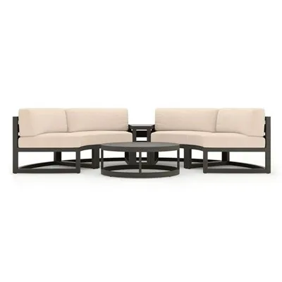 সেমি সার্কেল আউটডোর পালঙ্ক